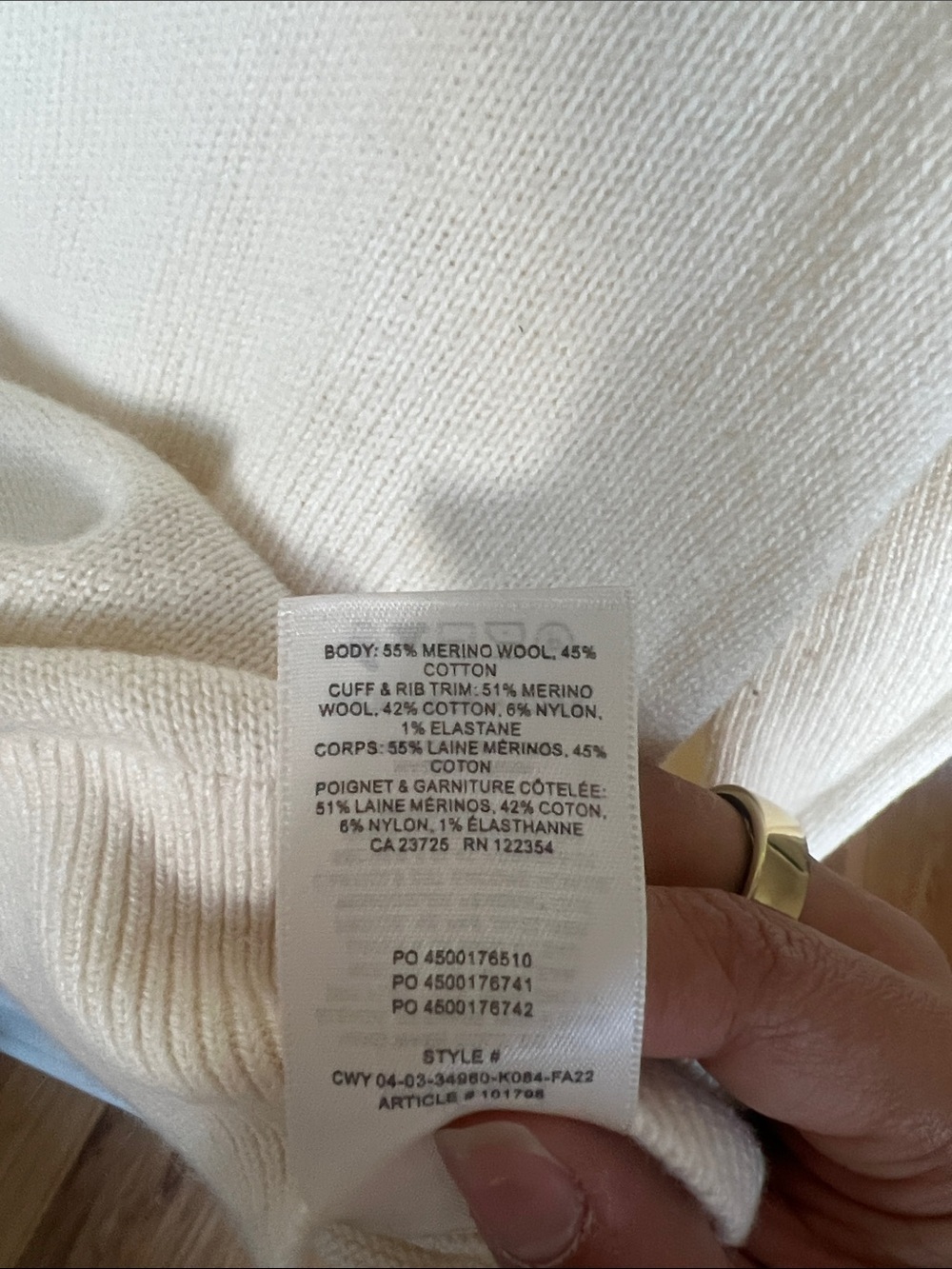 Wilfred Aritzia Cream Collared V-Neck Knit Sweater wool and cotton - Picture 4 of 5